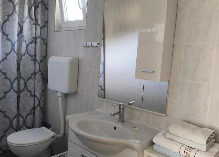 Haus Sabina 公寓 *