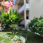 Apartament Haus Sabina *