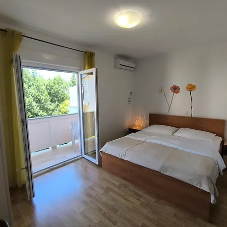 Apartment Haus Sabina *