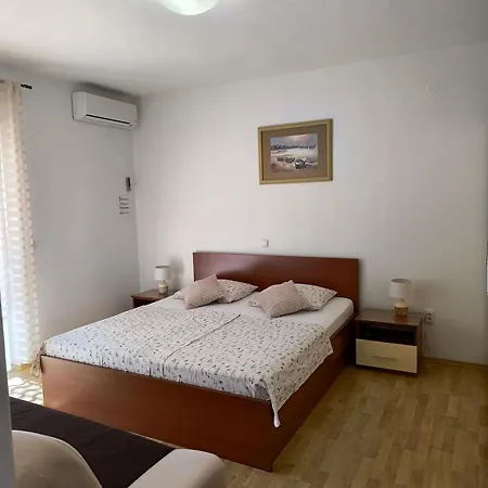 Apartment Haus Sabina *