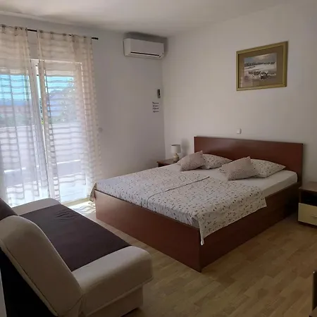 Haus Sabina Apartment