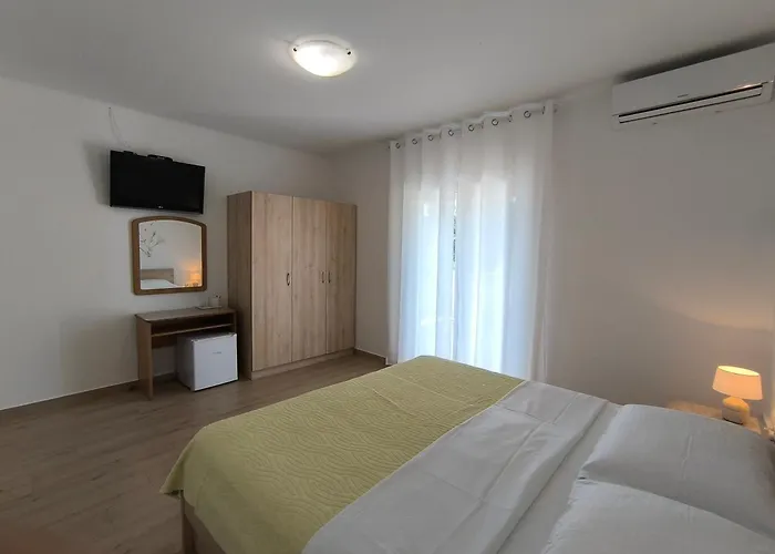 Haus Sabina Apartment